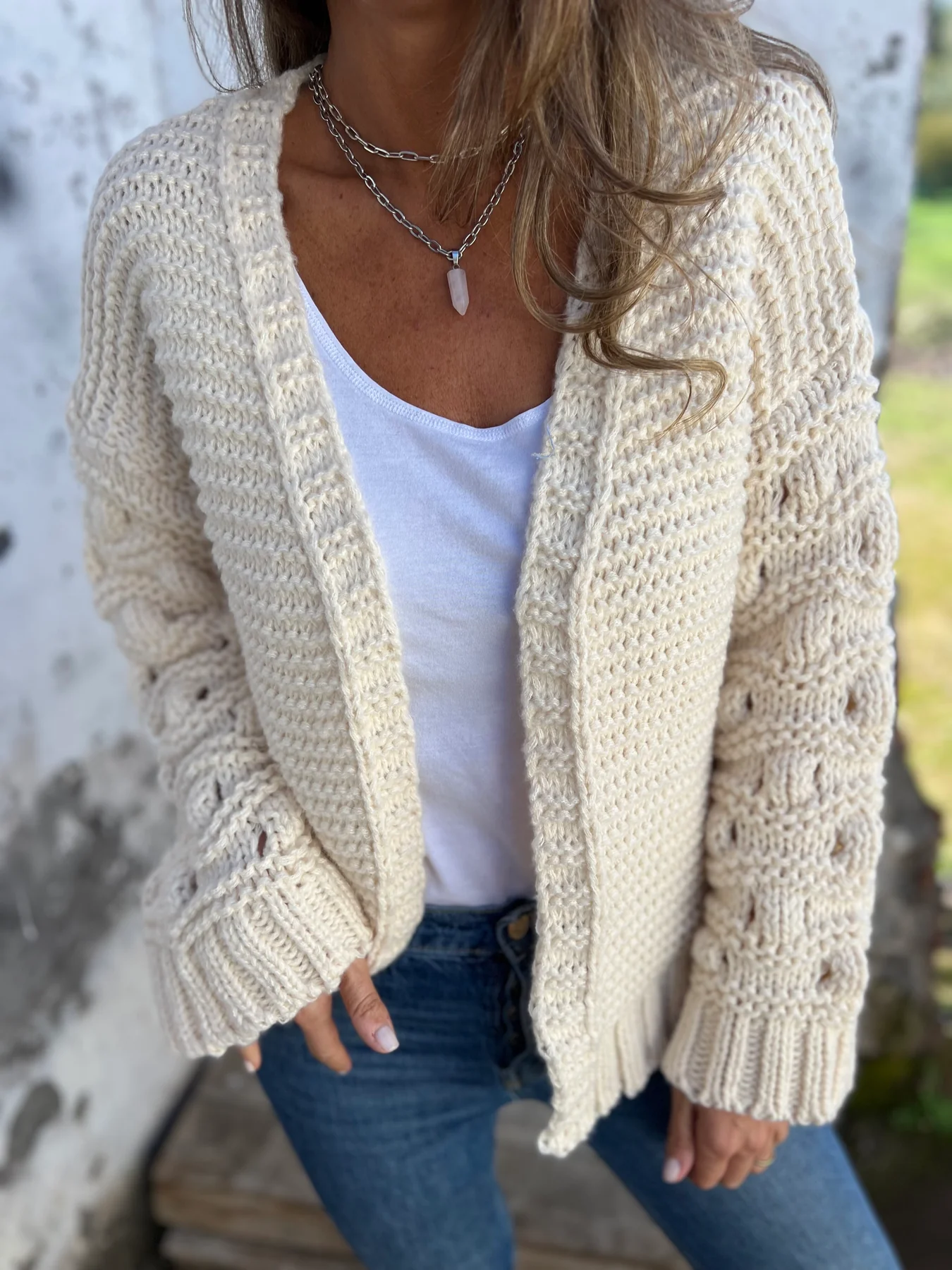 2026 New Fashion Knit Solid Color V-neck Long-sleeved Cardigan