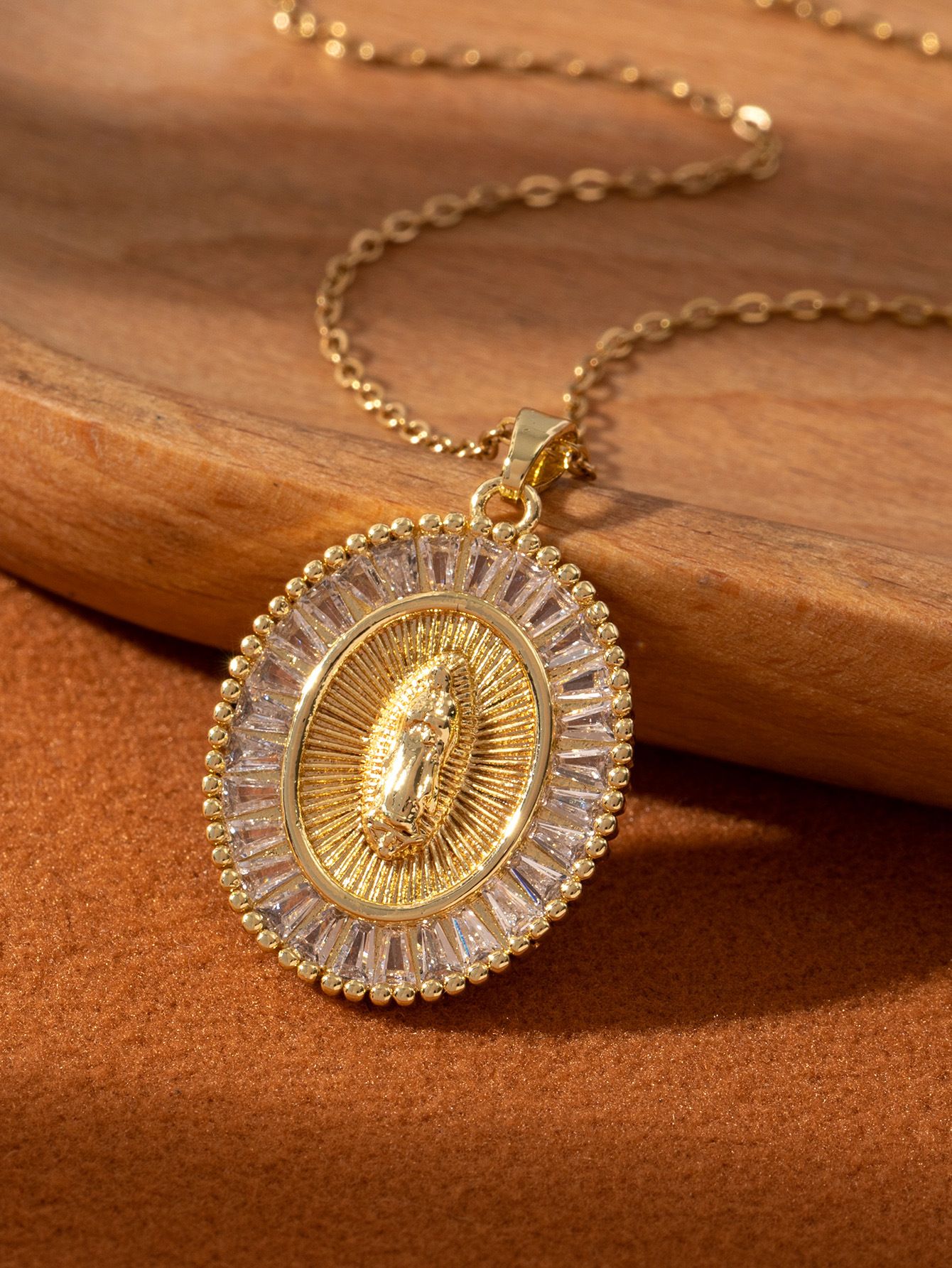 Artistic and retro Virgin Mary necklace
