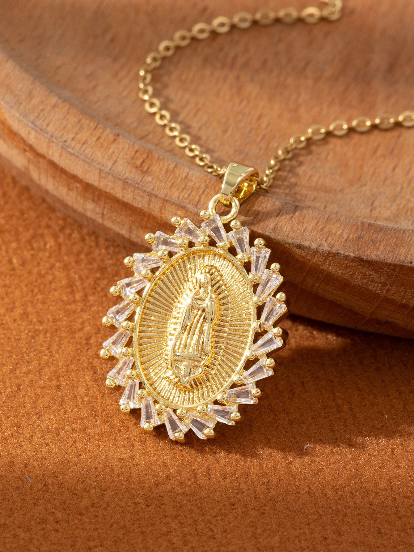 Artistic and retro Virgin Mary necklace