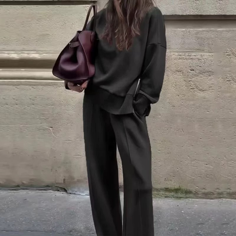 2026 Promotional sale High-neck sweatshirt with side zipper & trousers set