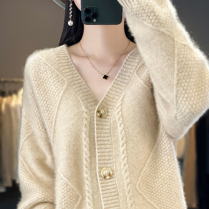 【S-5XL】2025 Autumn/Winter New Solid Color V-Neck Button-Up Knitted Sweater Cardigan