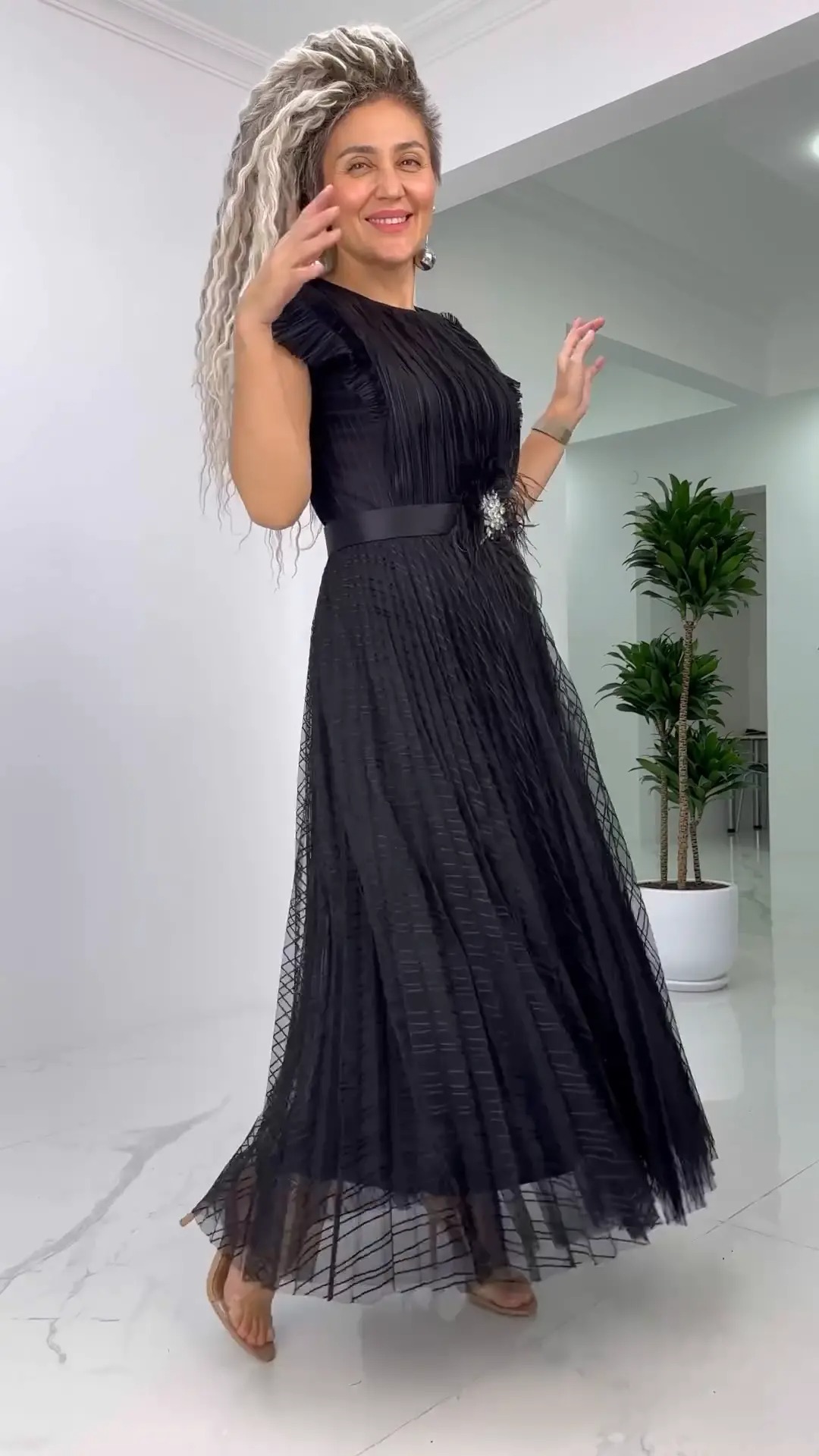 [S-5XL]2025 European and American new simple solid color lace dress