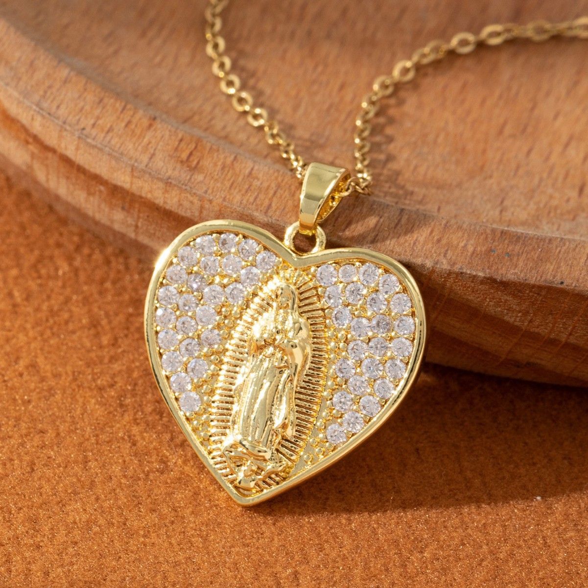 Artistic and retro Virgin Mary necklace