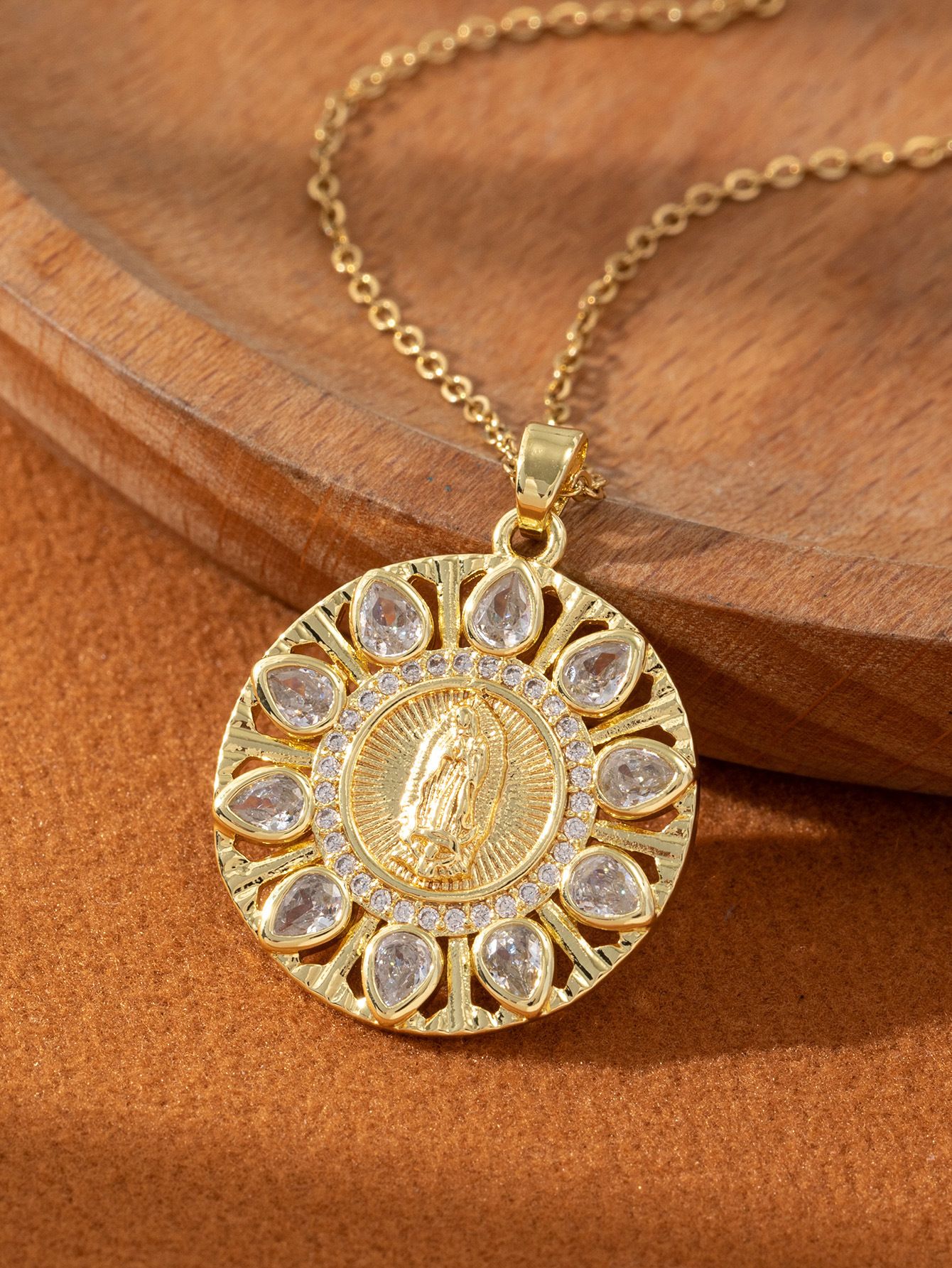Artistic and retro Virgin Mary necklace