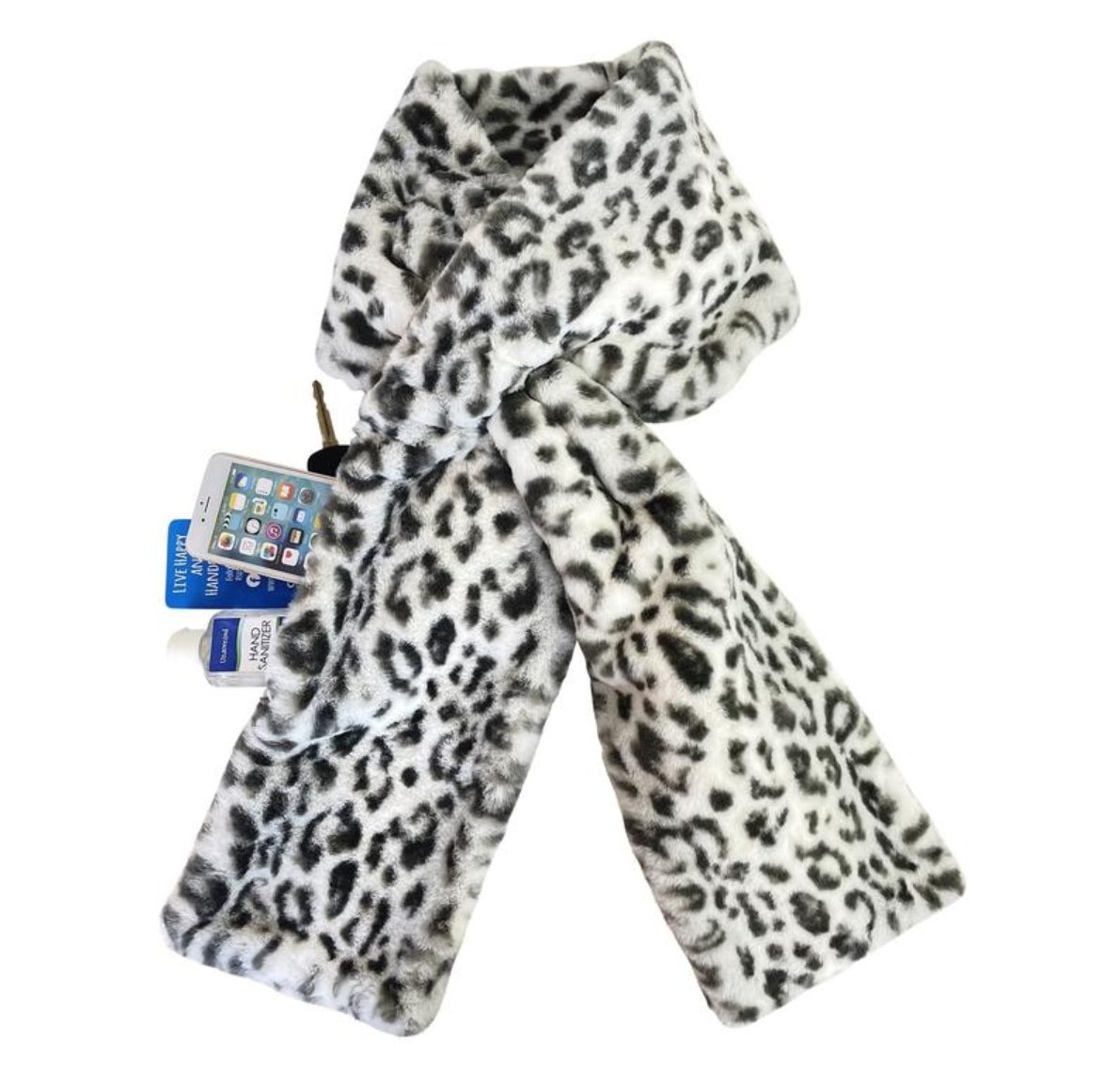 🎗Winter Pocket Scarf – Warm, Stylish & Perfect for Hands-Free Errands