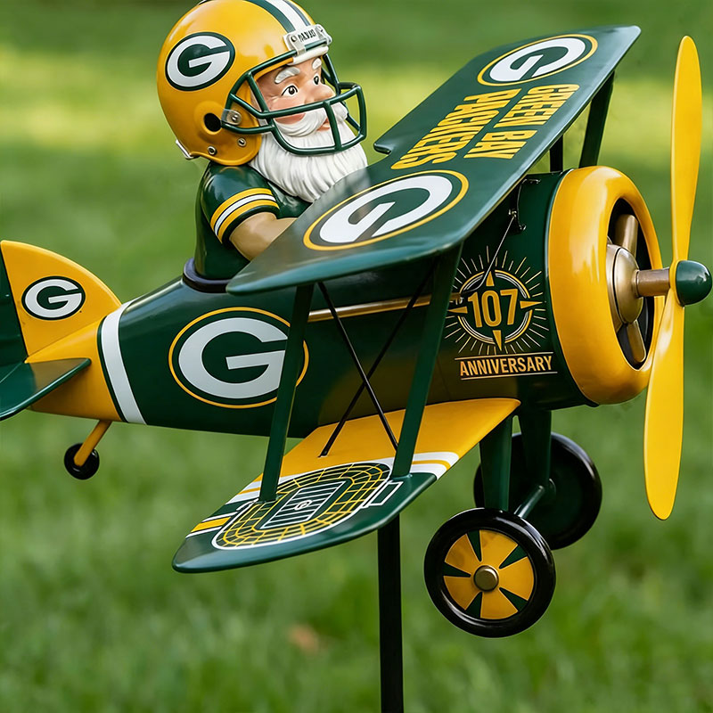 🧝‍♂️✈️ NFL Team Gnome Airplane Wind Spinner Stake – Fan Decor 🏈✨