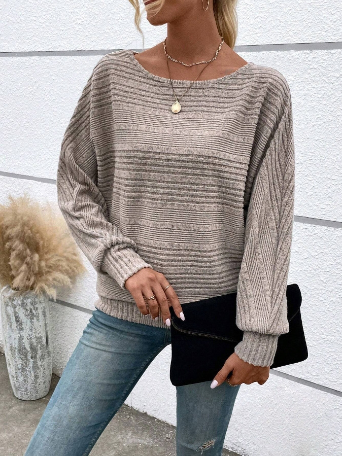 Casual solid color long-sleeved round neck knit sweater pullover
