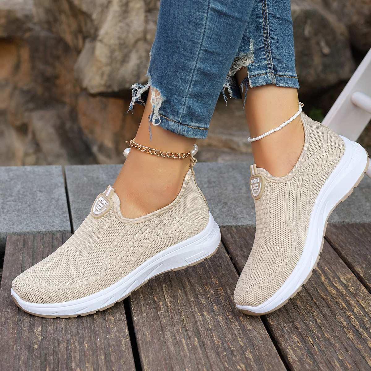 🔥Last day of sale, 70% OFF🔥 - 2026 New Women's Comfortable and Breathable Knitted Sneakers