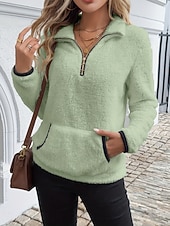Women's pullover hoodies are suitable for autumn and winter wear.
