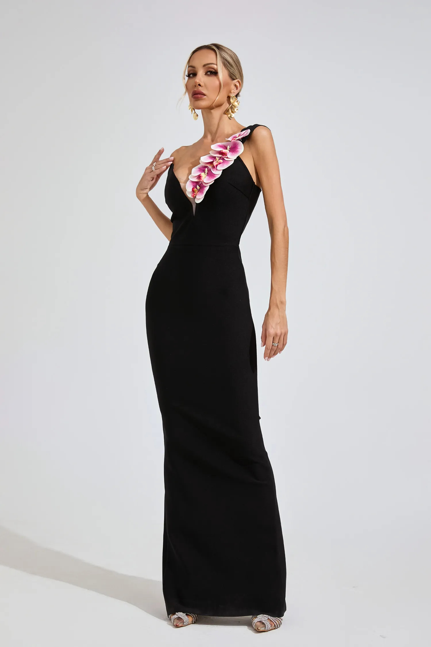 Ashlyn Black One-Shoulder Dress