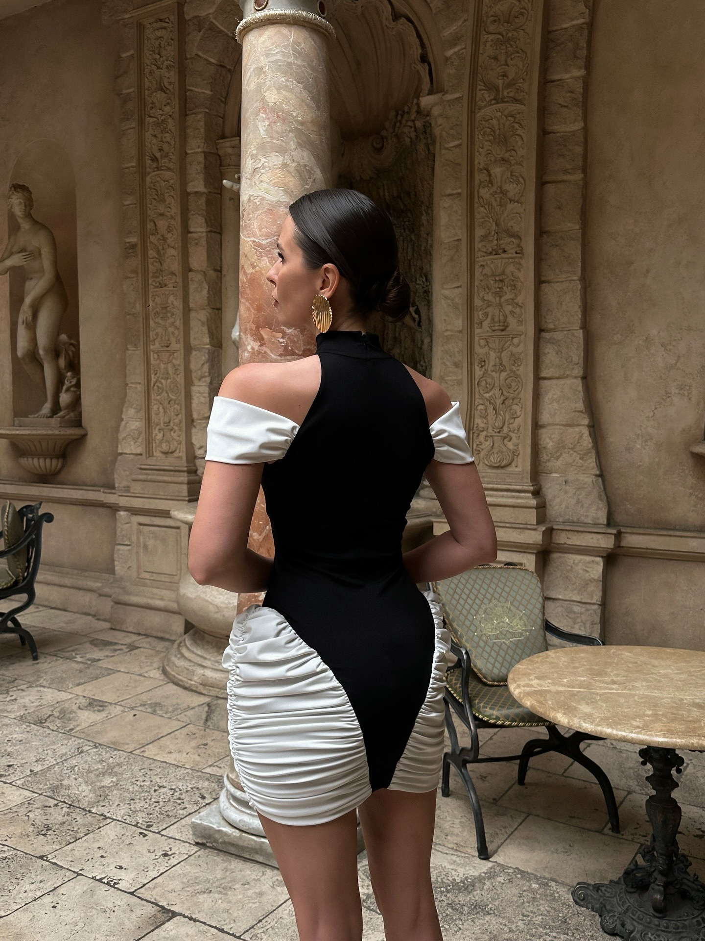 Aliyah Color-blocked sleeveless mini dress