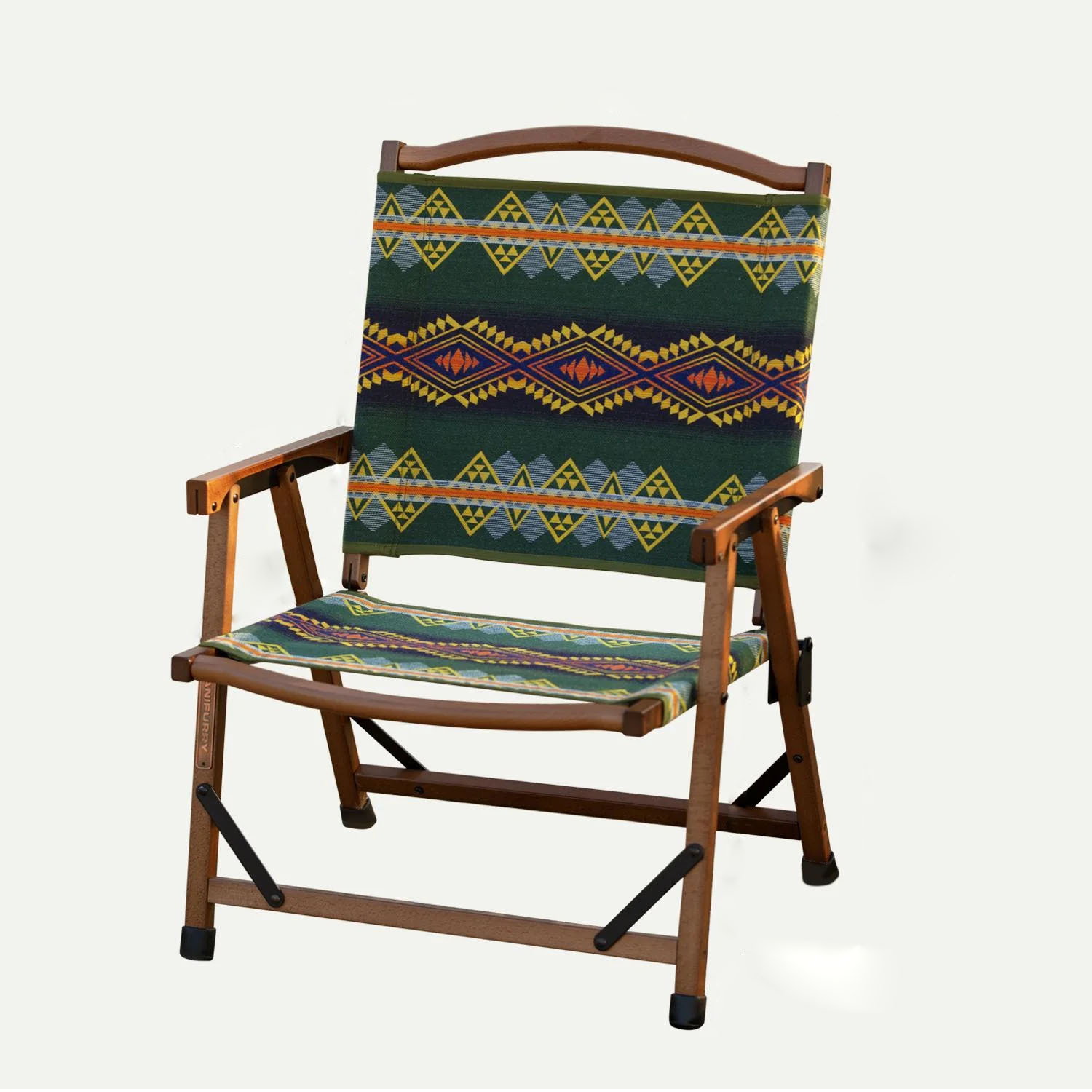 Retro Outdoor Chair | Designed for a Free-Spirited Lifestyle