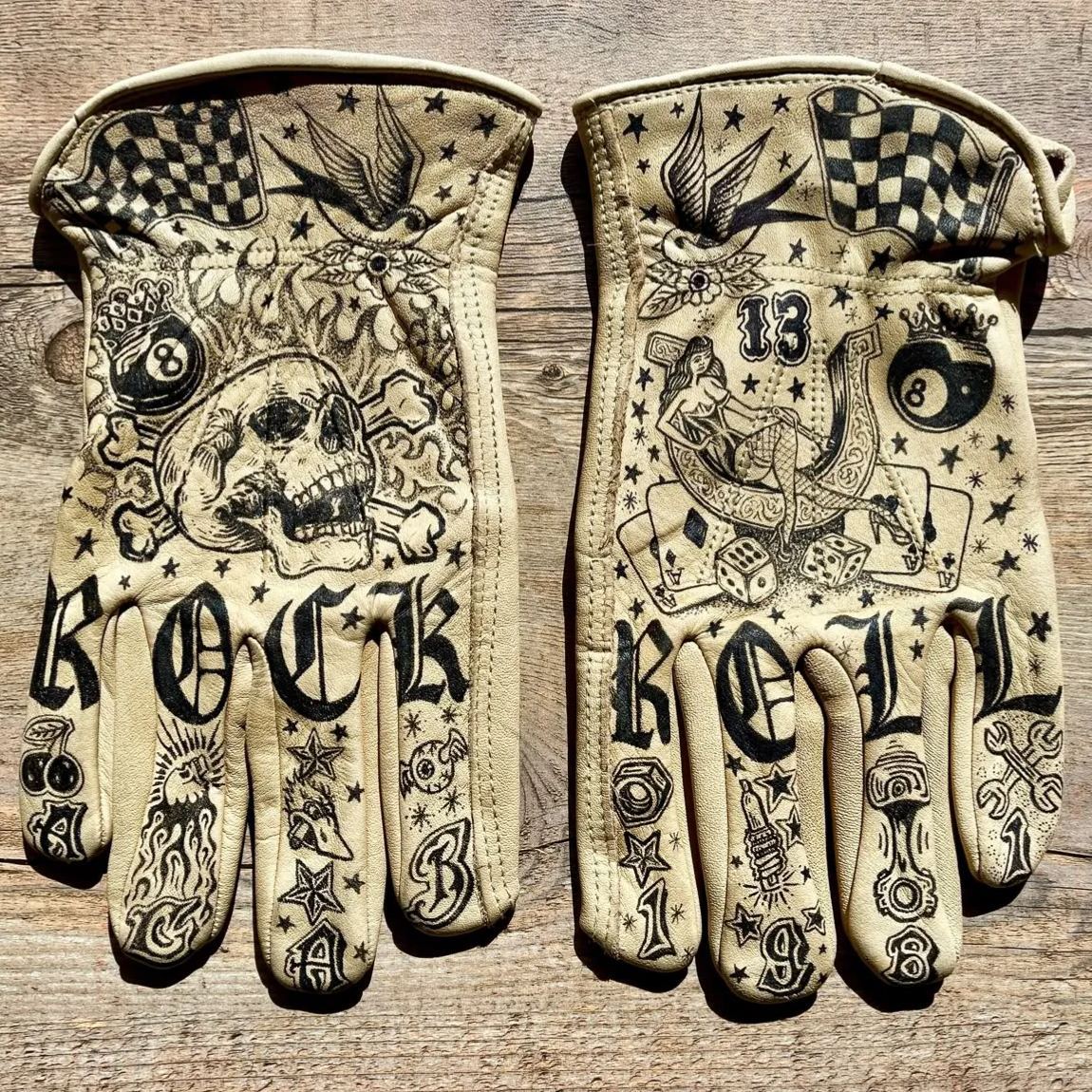 Print Vintage Leather Work Gloves.
