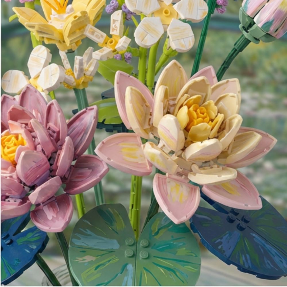 Flower Bouquet Building Blocks Set, Botanical Collection for Home Decor Accessories, DIY Unique Gift for Girls and Kids Aged 8+ (891 PCS)