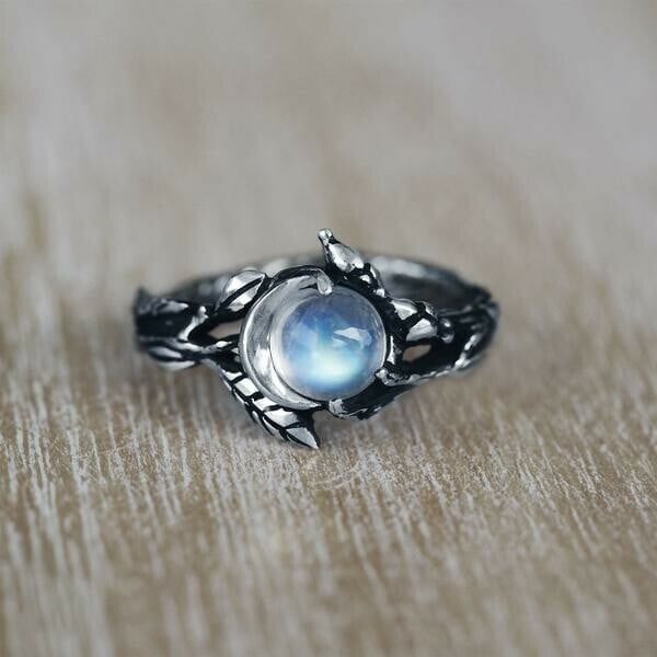 925 CELESTIAL MOONSTONE RING "LUNA"