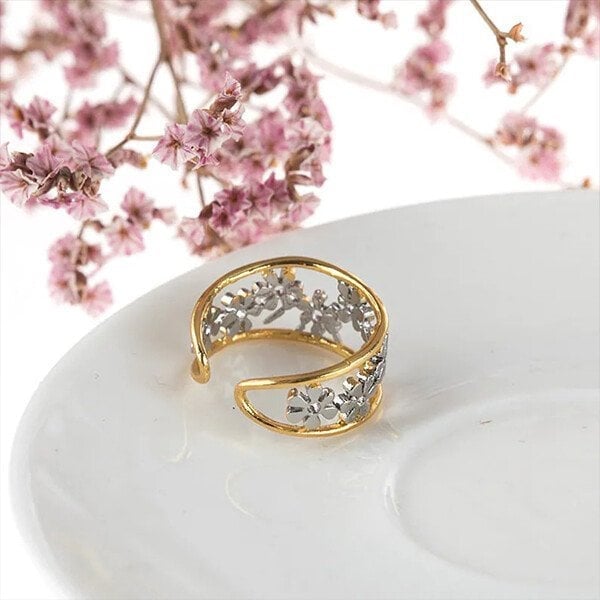 925 Irregular Hollow Daisy Ring
