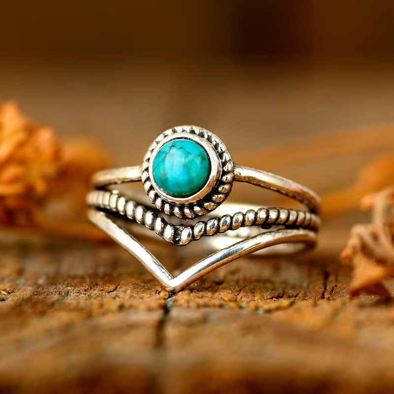 Creative hollow turquoise ring