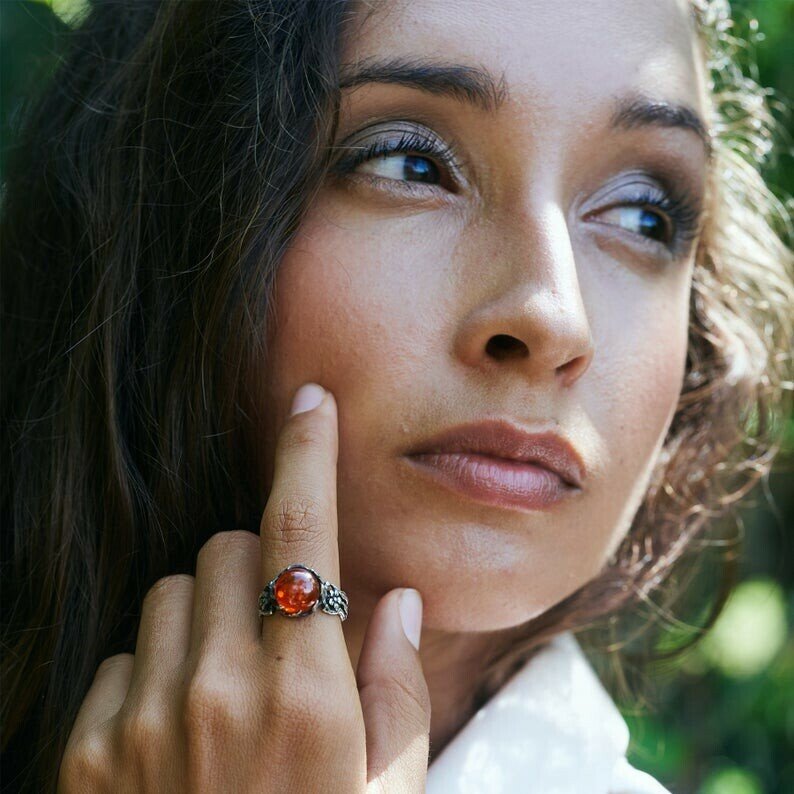 Women's Amber Flower Ring
