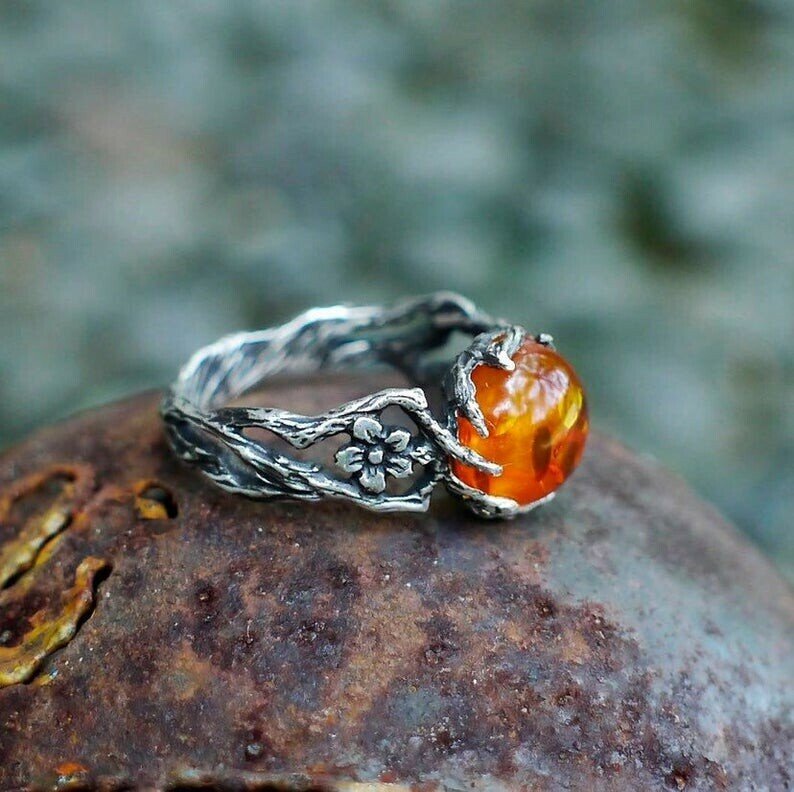 Women's Amber Flower Ring