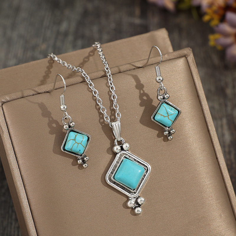 Bohemian diamond turquoise necklace and earrings set