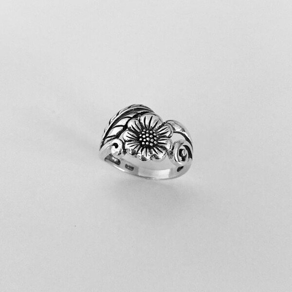 Vintage Silver Sunflower Ring