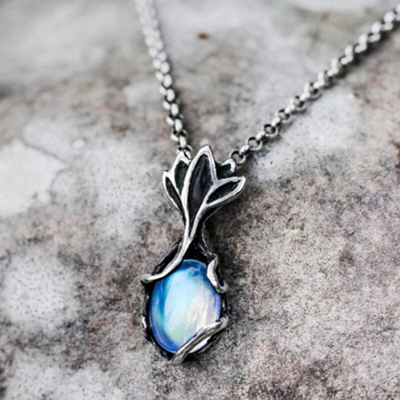 Flower Moonstone Necklace