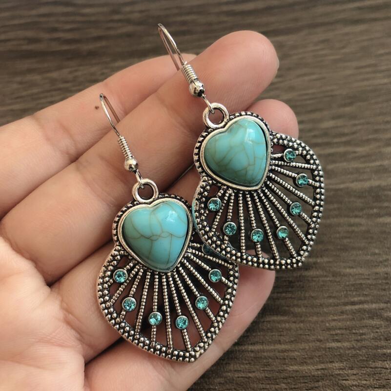 925  Heartshaped Turquoise Firework Earrings