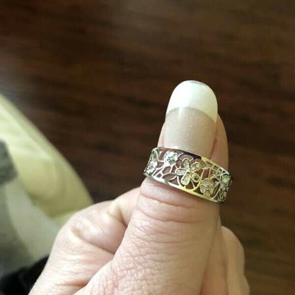 Exquisite Women's Floral Rings