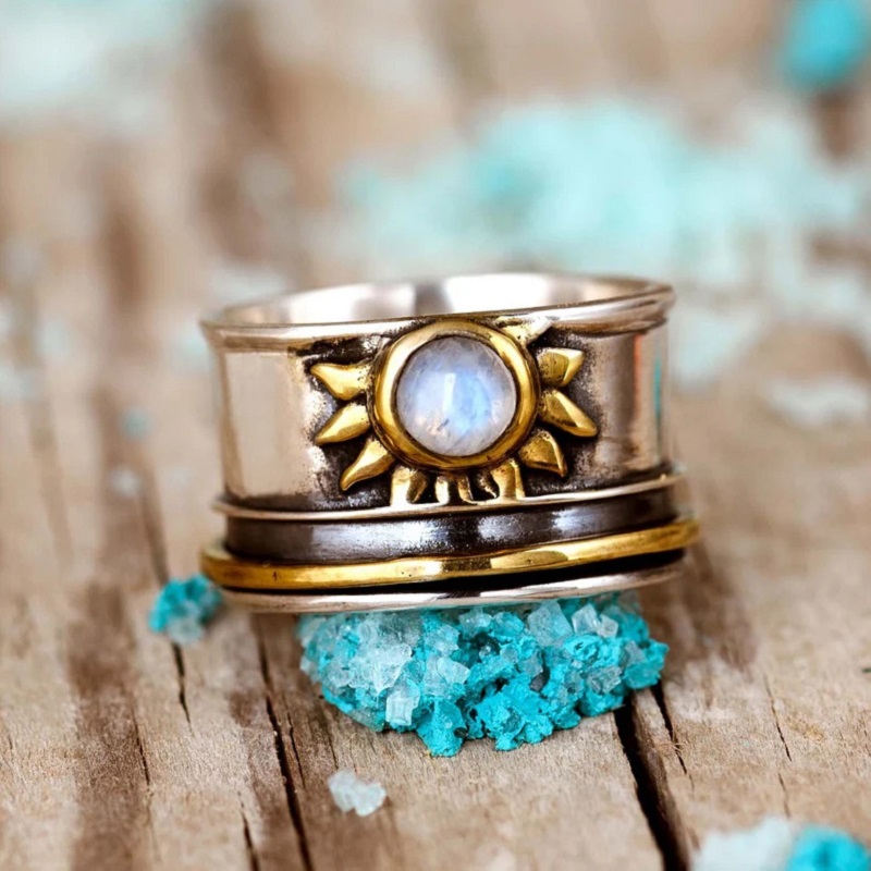 Retro Sun Moonlight Stone Inlaid Ring