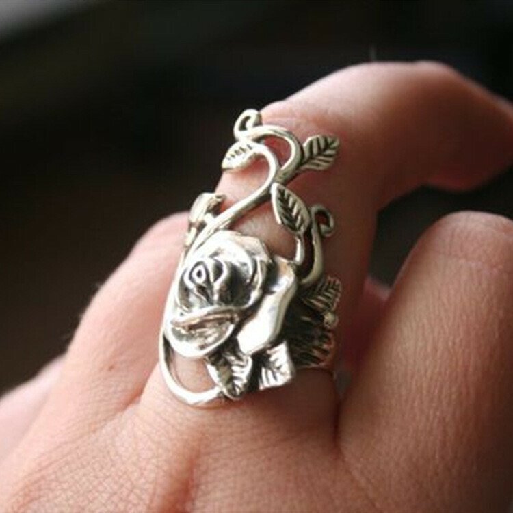 Vintage Black Rose Ring