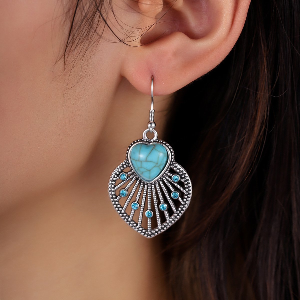925  Heartshaped Turquoise Firework Earrings