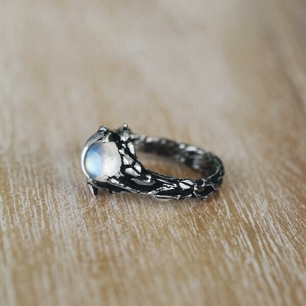 CELESTIAL MOONSTONE RING "LUNA"