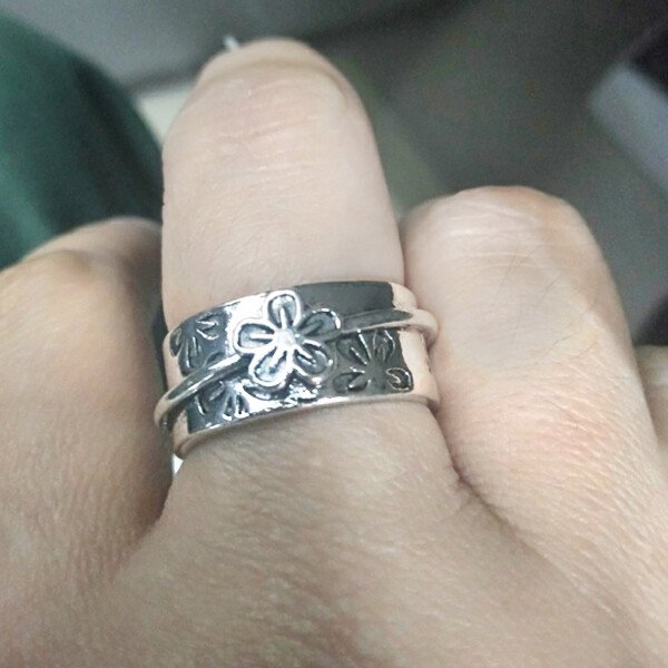 Retro Plum Silver Ring