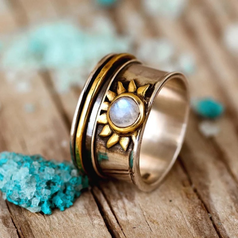 Retro Sun Moonlight Stone Inlaid Ring