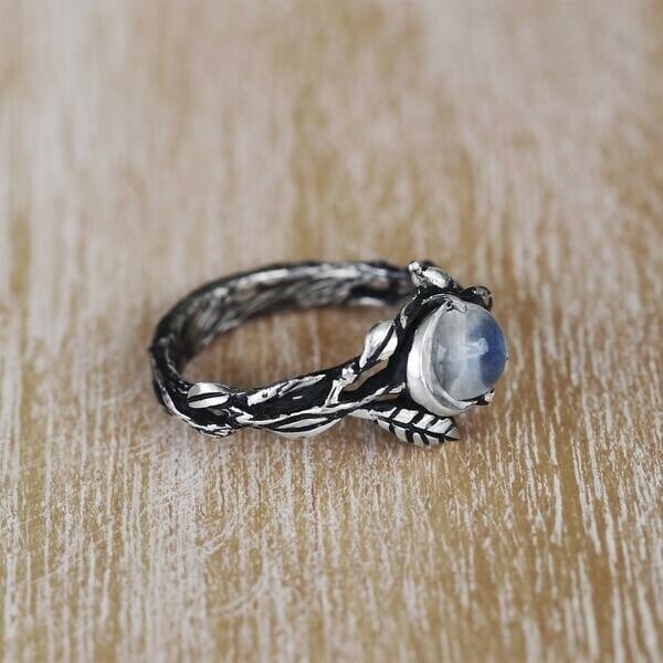 925 CELESTIAL MOONSTONE RING "LUNA"