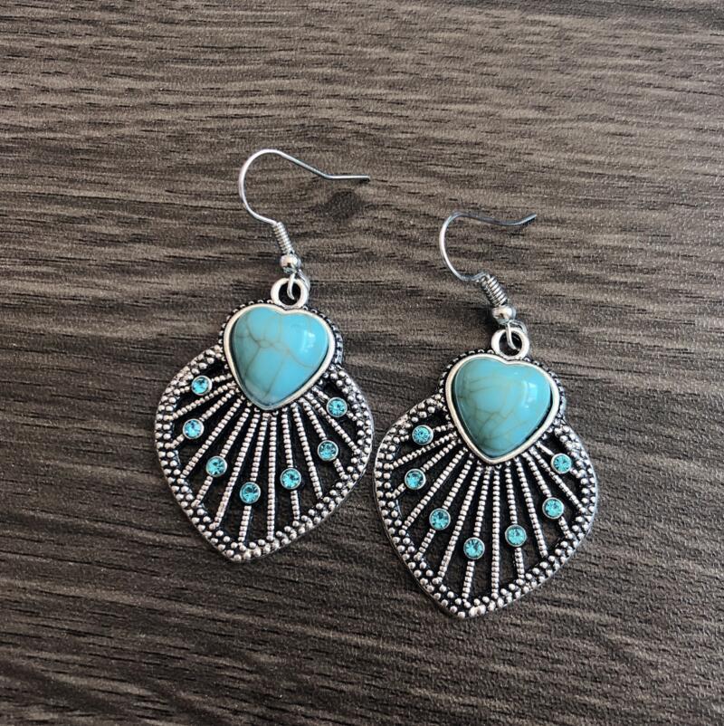925  Heartshaped Turquoise Firework Earrings