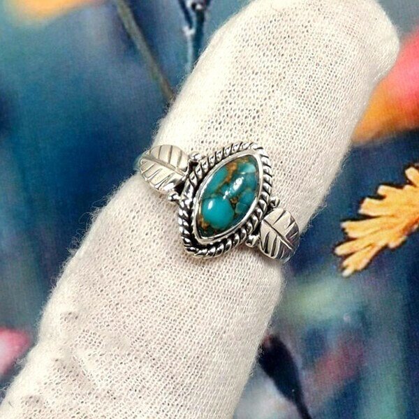 Silver Vintage Turquoise Leaf Ring