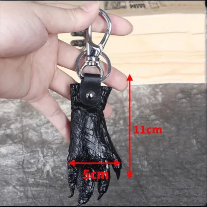 Handcrafted Alligator Foot Keychain – Exotic Reptile Claw Souvenir Gift, Unique Nature-Inspired Key Ring