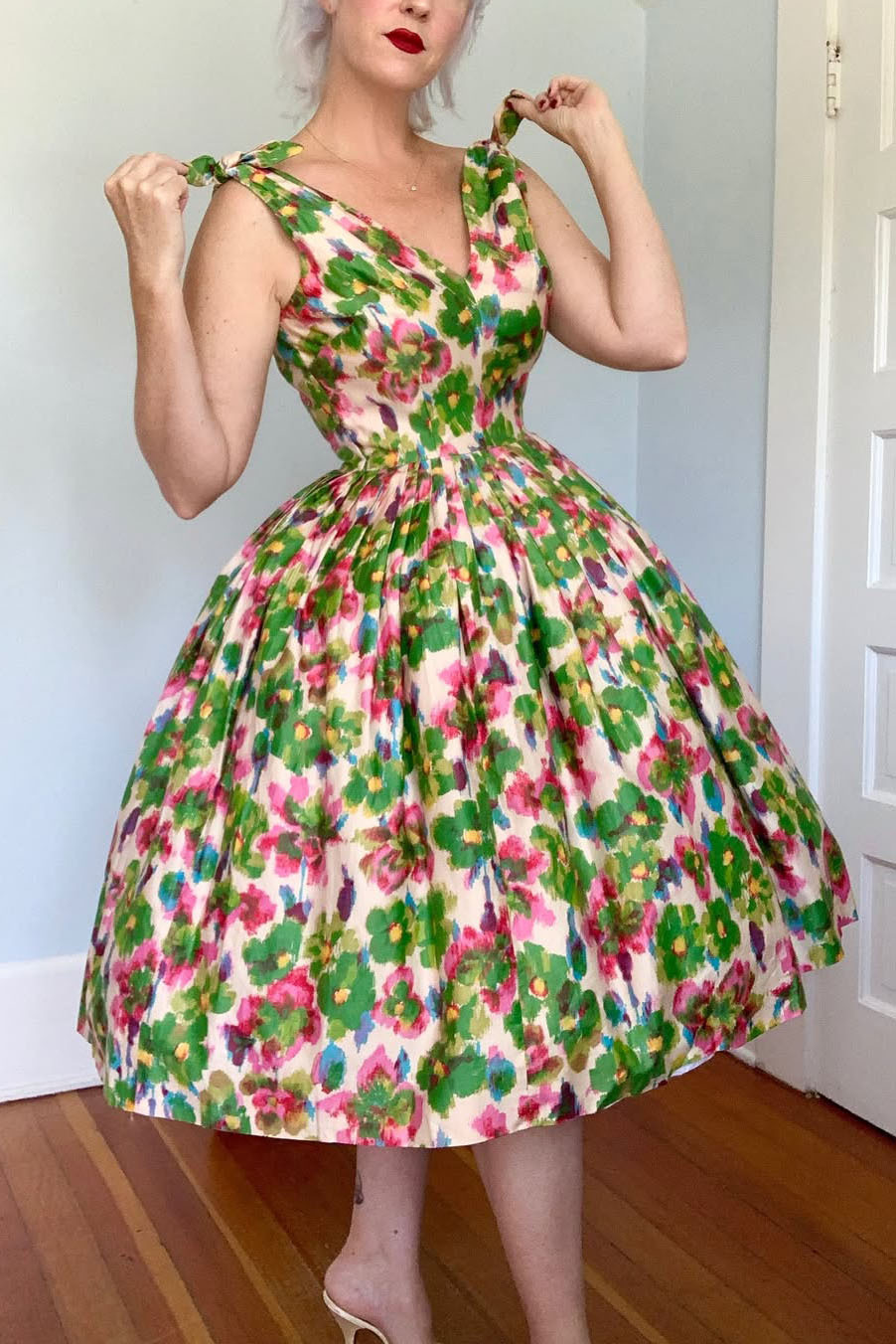 Vintage 1950s Floral Sundress Gorgeous Dress