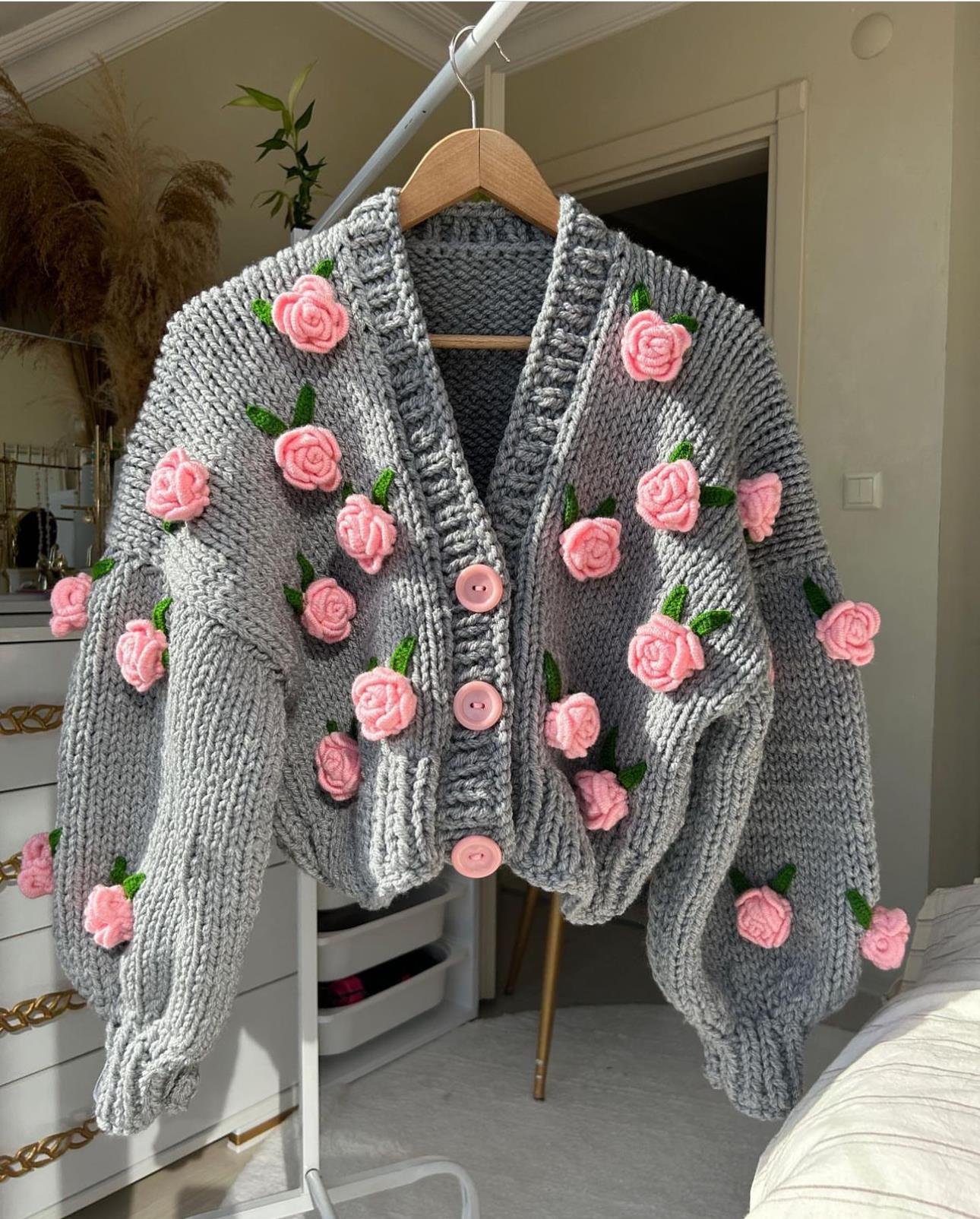 Grey_Pink Cardigan