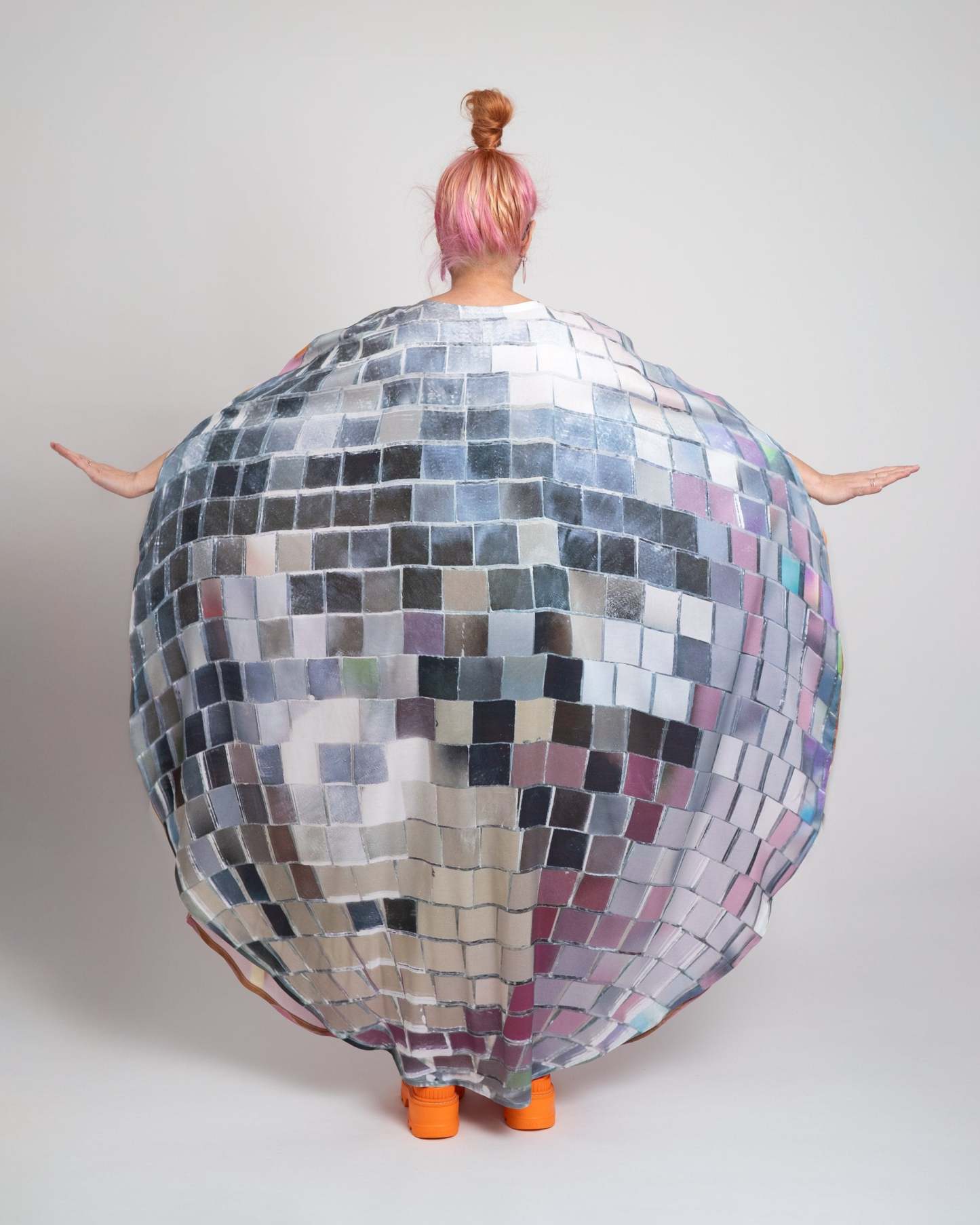 ROUND-ABOUTS: Disco Dress
