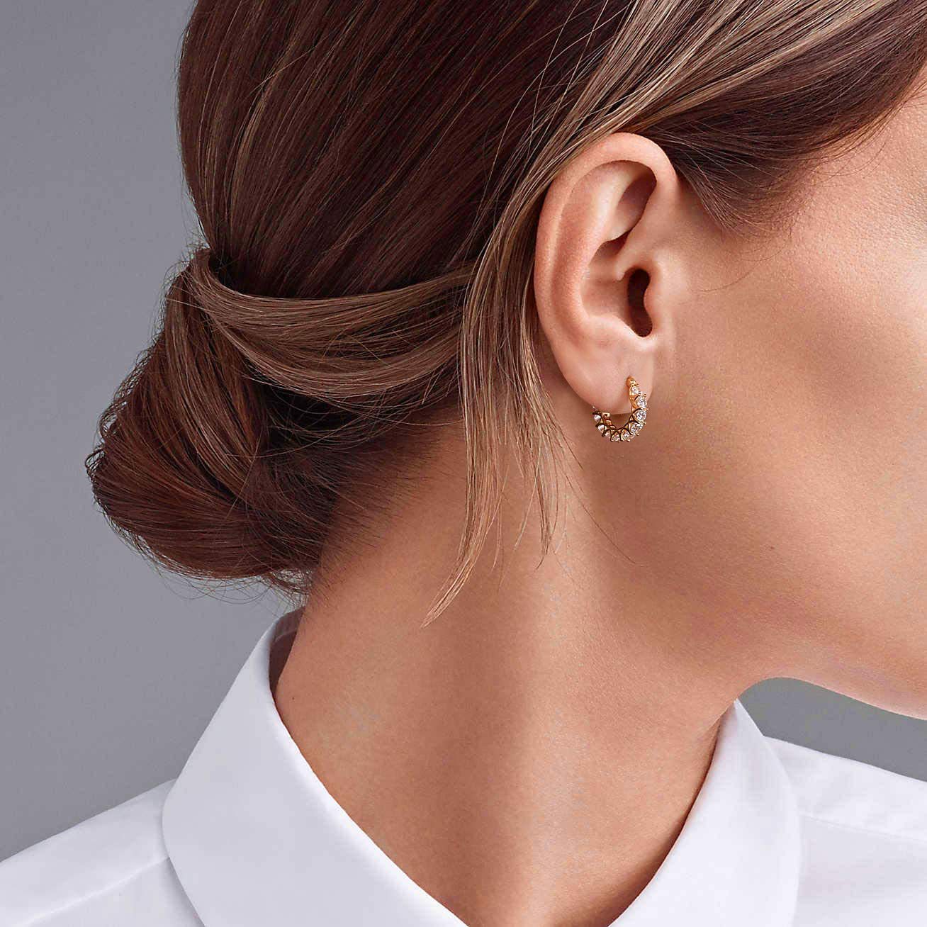 🔥Hot Sale 68% OFF🔥Brilliant 14K Gold Plated 925 Sterling Silver Moissanite Hoop Earrings