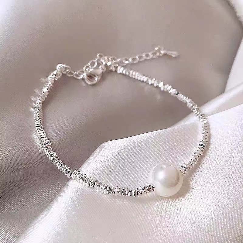 Japan Top Akoya Pearl Necklace"One Pearl"