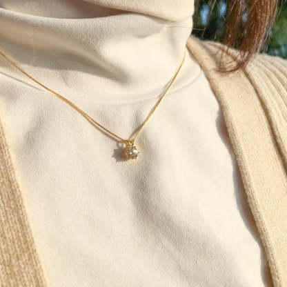 Luxury Solitaire Moissanite Necklace (FREE Earrings included)