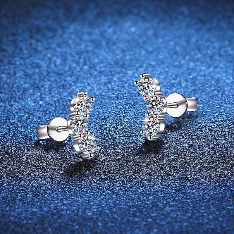 Smile Three-Diamond Moissanite Earrings