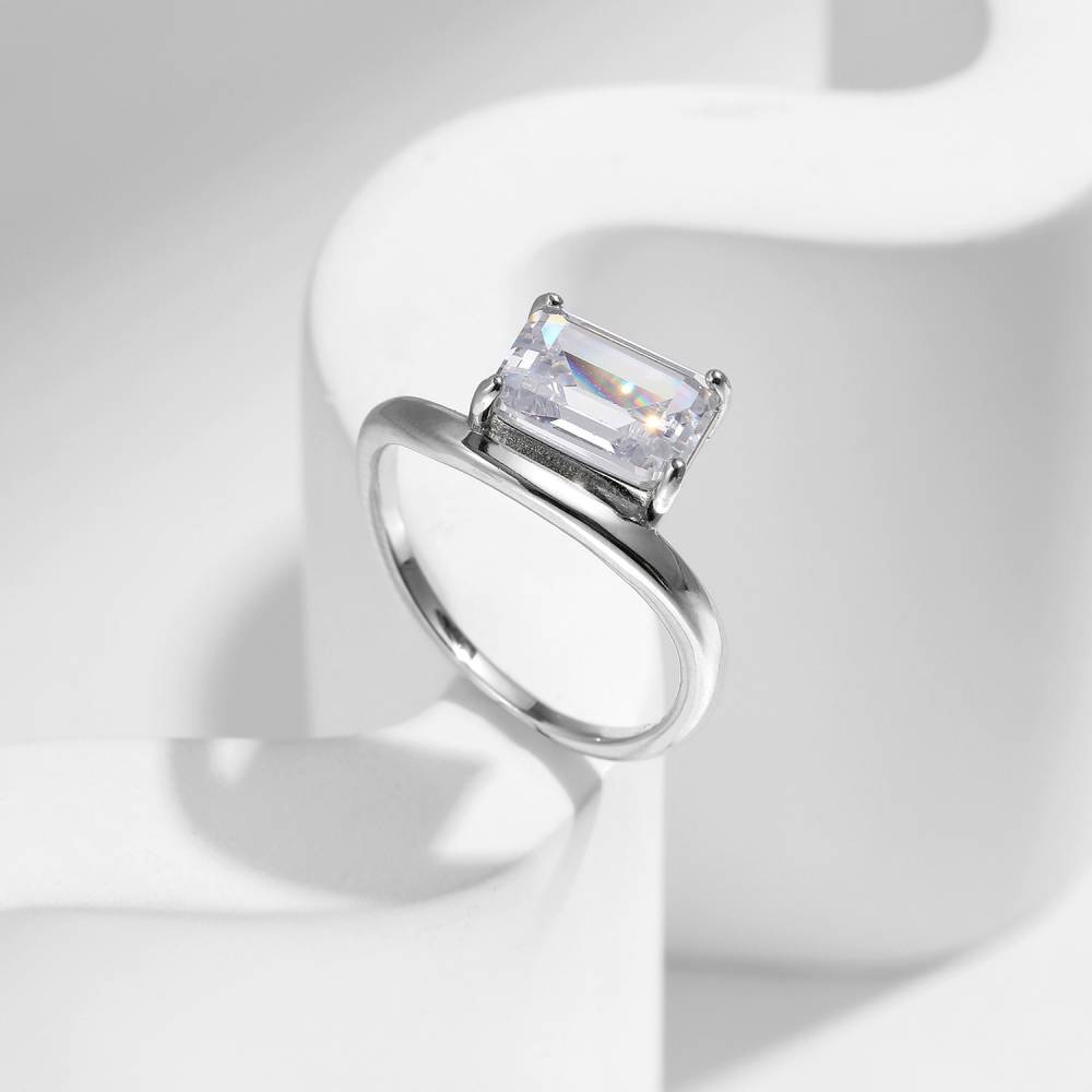 Unique Emerald Moissanite Ring