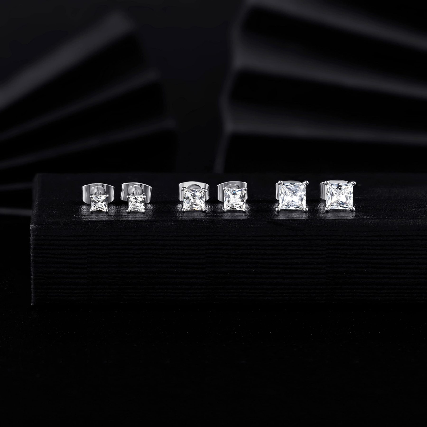 🔥Mother's Day Promotion!🔥Princess Cut Moissanite Stud Earrings
