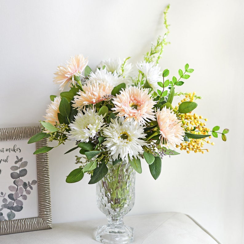 🌼2025 Hot Sale🔥Realistic Artificial Spider Gerbera Daisies💐