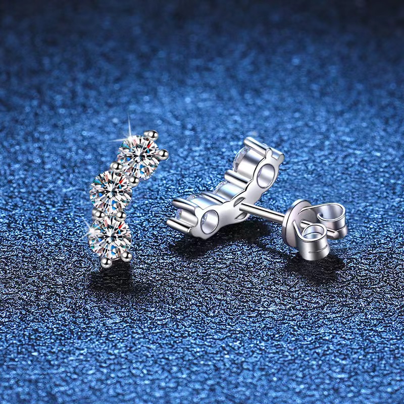 Smile Three-Diamond Moissanite Earrings