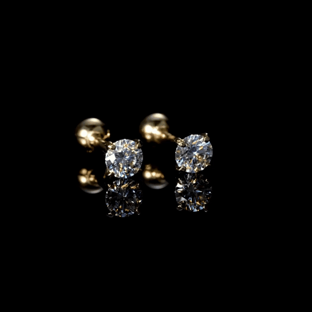 🔥Hot Sale 64% OFF🔥Brilliant 4-Prong Moissanite Stud Earrings